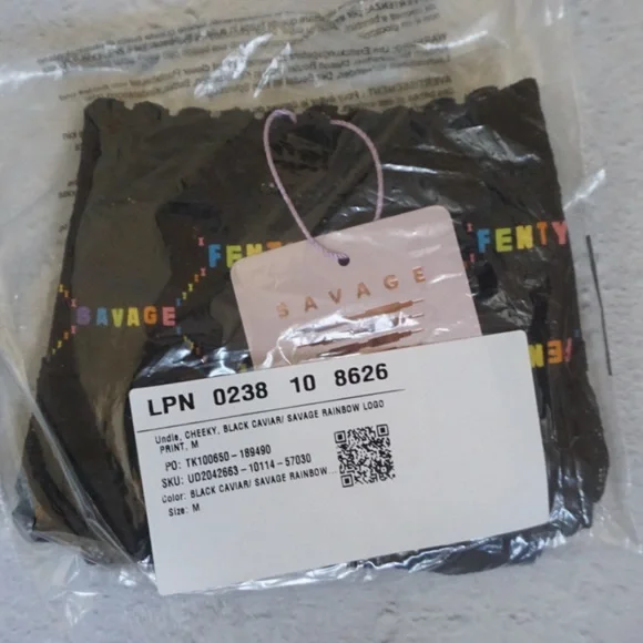 🔥MUST-HAVE!🔥 3 Savage X Fenty Bralettes (M) + 🆓 Bonus Cheeky Panty (M) | NWT - Picture 11 of 11
